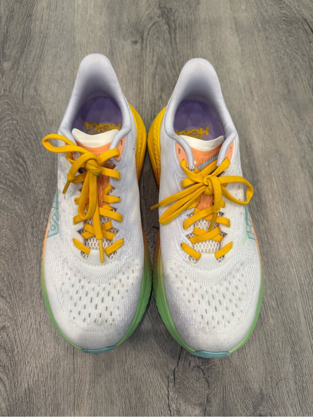 HOKA Mach 6 Frost Starlight Glow Running Shoes Women’s Size 8 EU 40 White